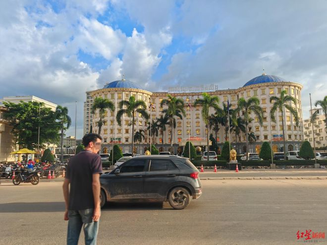 走访“电诈”下的柬埔寨，店招有了越南语韩语，“兑换加密货币”广告随处可见，房租暴涨；普通人：我们也是受害者